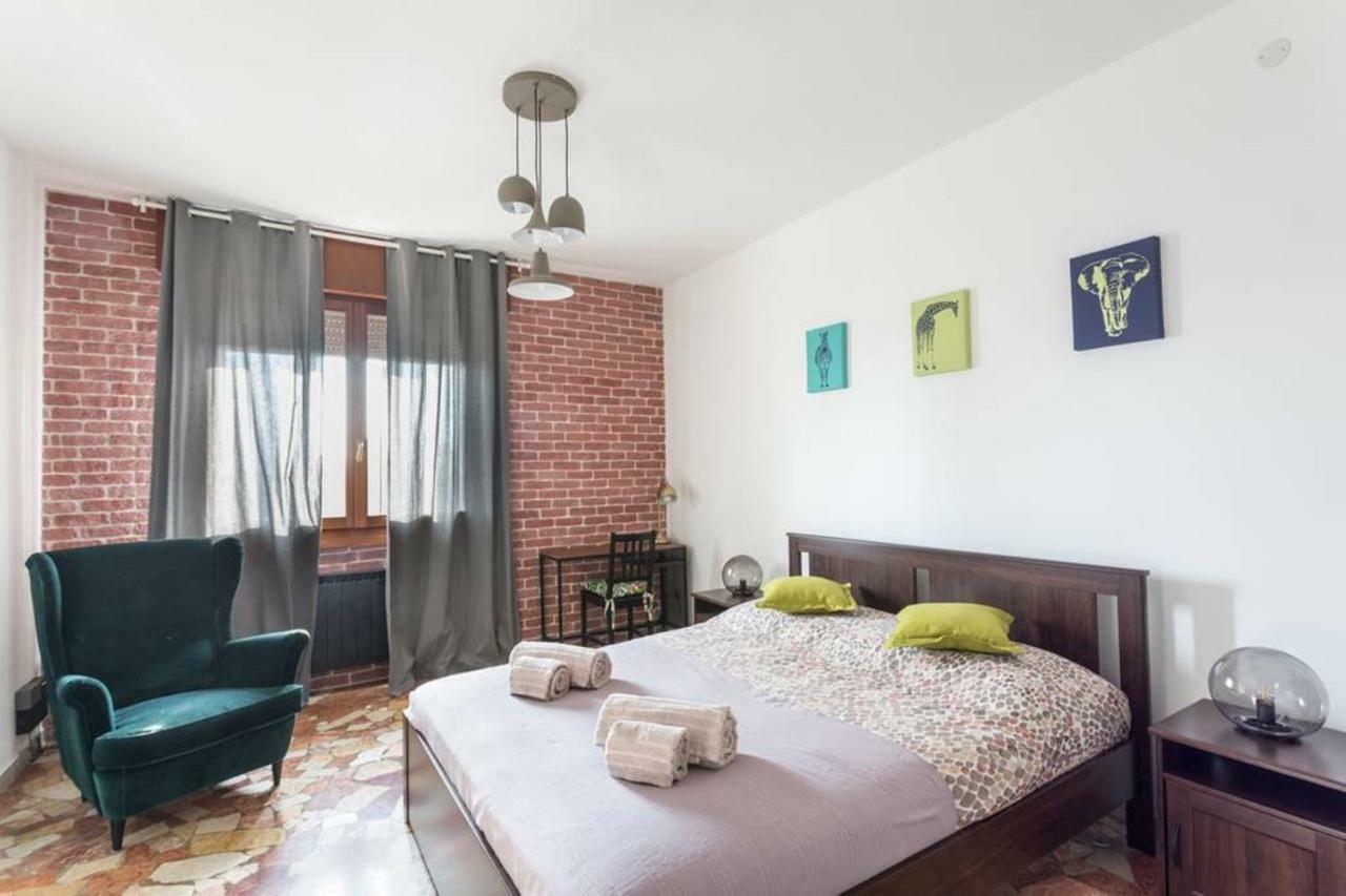 La Serenissima - 15 Min To Venice Center - Free Parking Apartment *